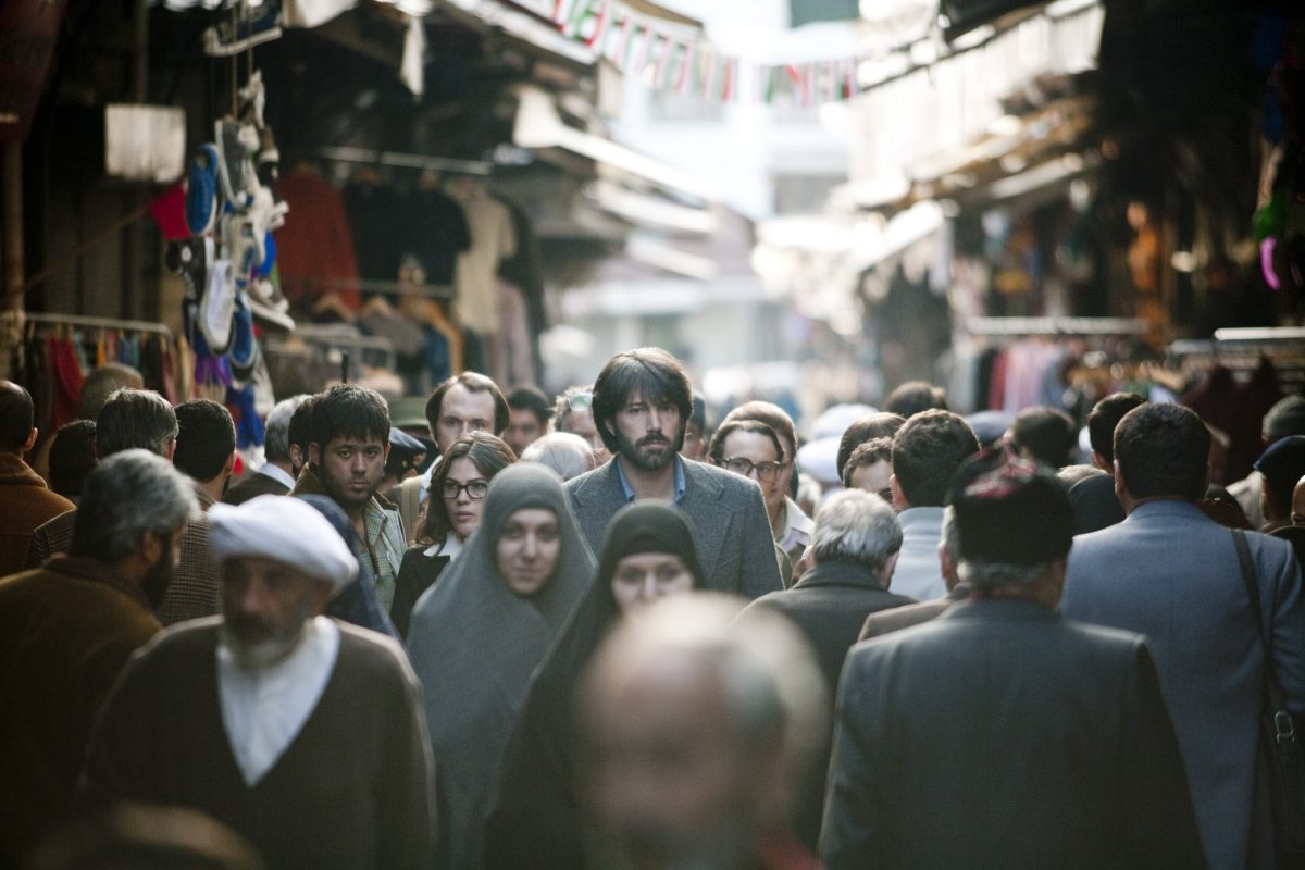 Argo is Alan J. Pakula without the bite